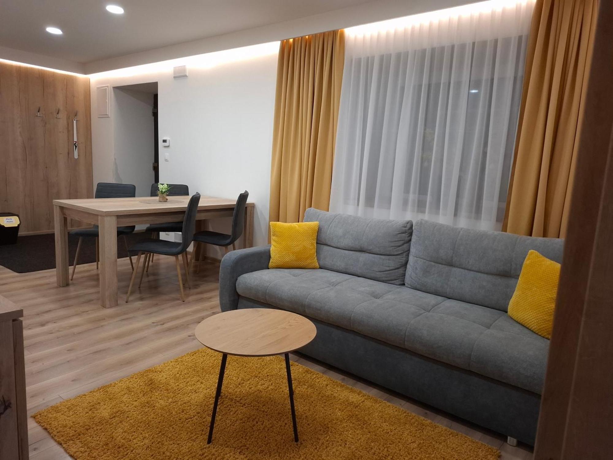 Apartmany Lumi Veľký Slavkov エクステリア 写真